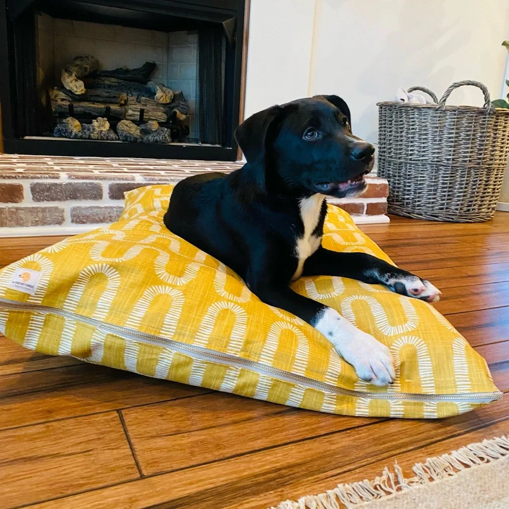 Large Dog Bed Cover. Fits Labs. Standard doodles, dogs up to 85lbs.